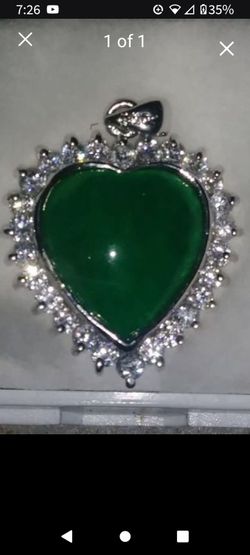 Jade heart pendant cz