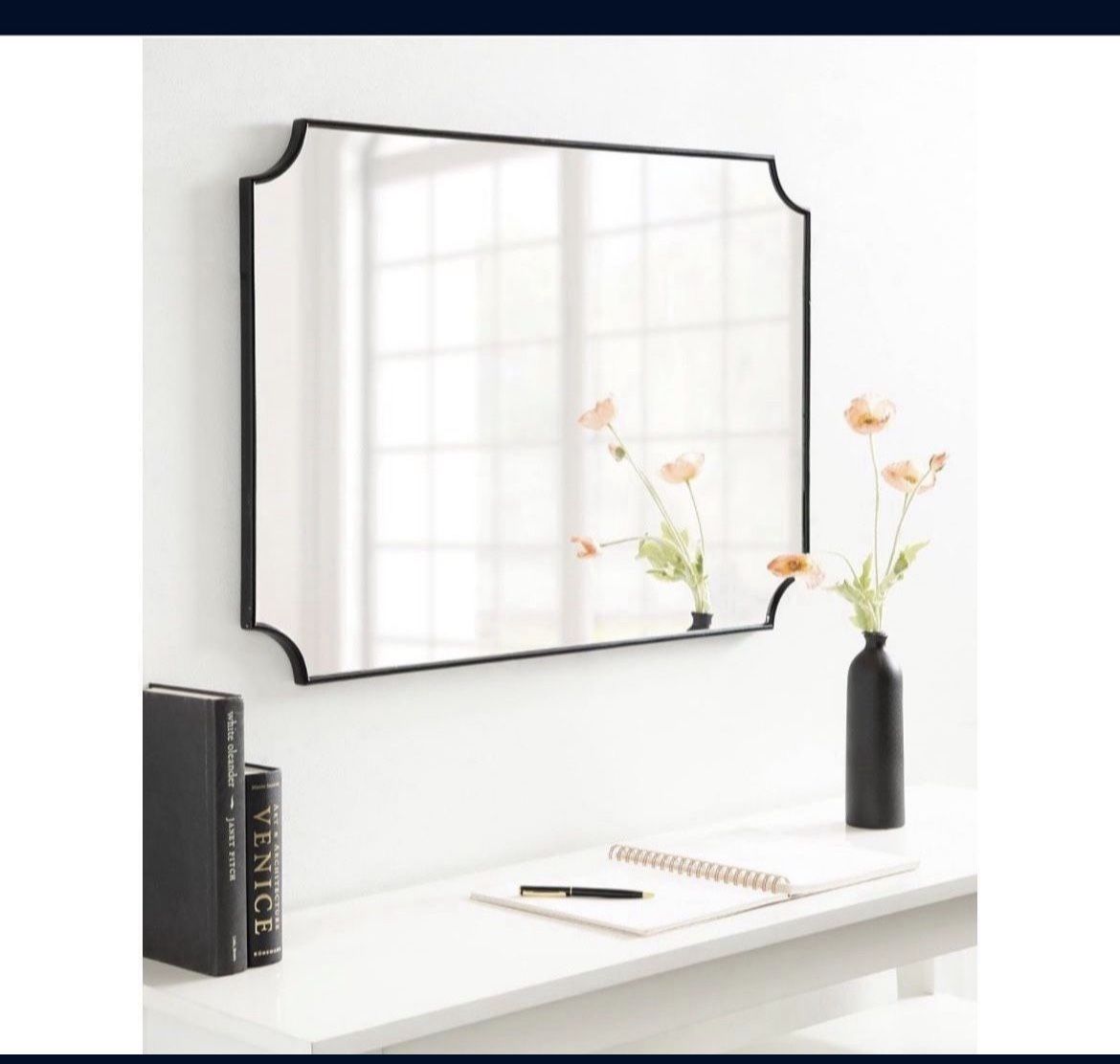 Kate and Laurel Healey Glam Scalloped Wall Mirror, 22 x 30, Minimal Scallop Mirror for Classic Traditional. BLACKu