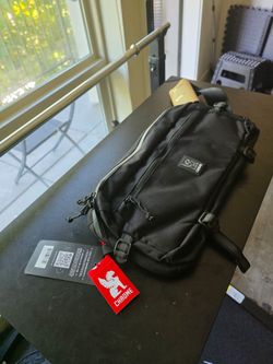 Chrome Kadet 9L Sling