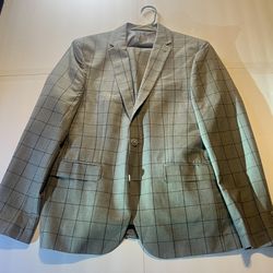 BooHooMan MAN Suit - Dark Gray Color - Coat, And Pants- Great Condition - The coat is a 42R