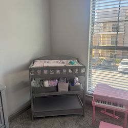 Gently Used Infant Changing Table