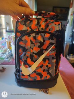 NIKE New Insulated Lunch Bag