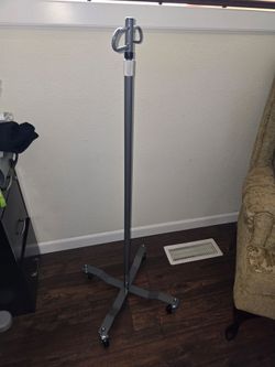 IV pole