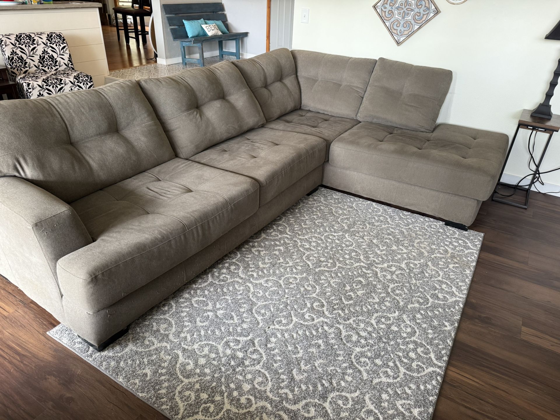 Sectional Sofa