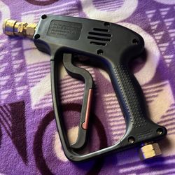 Hand pressure washer