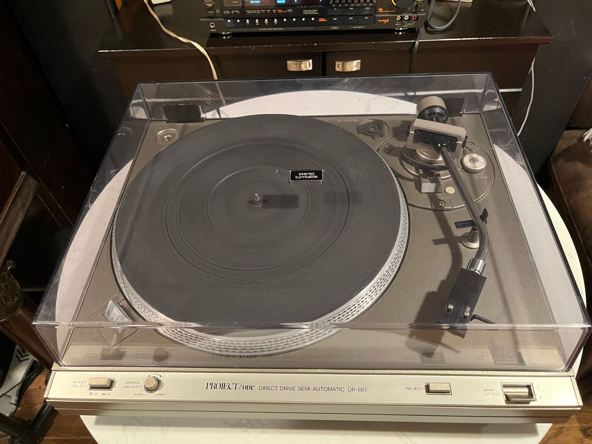 Project/one turntable record player