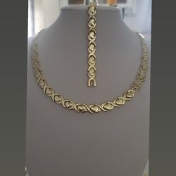 ✨ Gold Plated, Stunning & Durable
🚚 FREE Shipping Friday!
🔥 
⚡ Limited Stock – Grab Yours NOW!