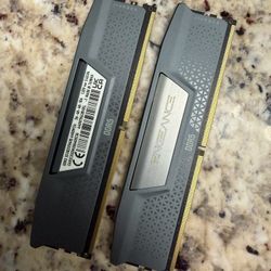 32GB 6400Mhz DDR5 Corsair Vengeance Ram