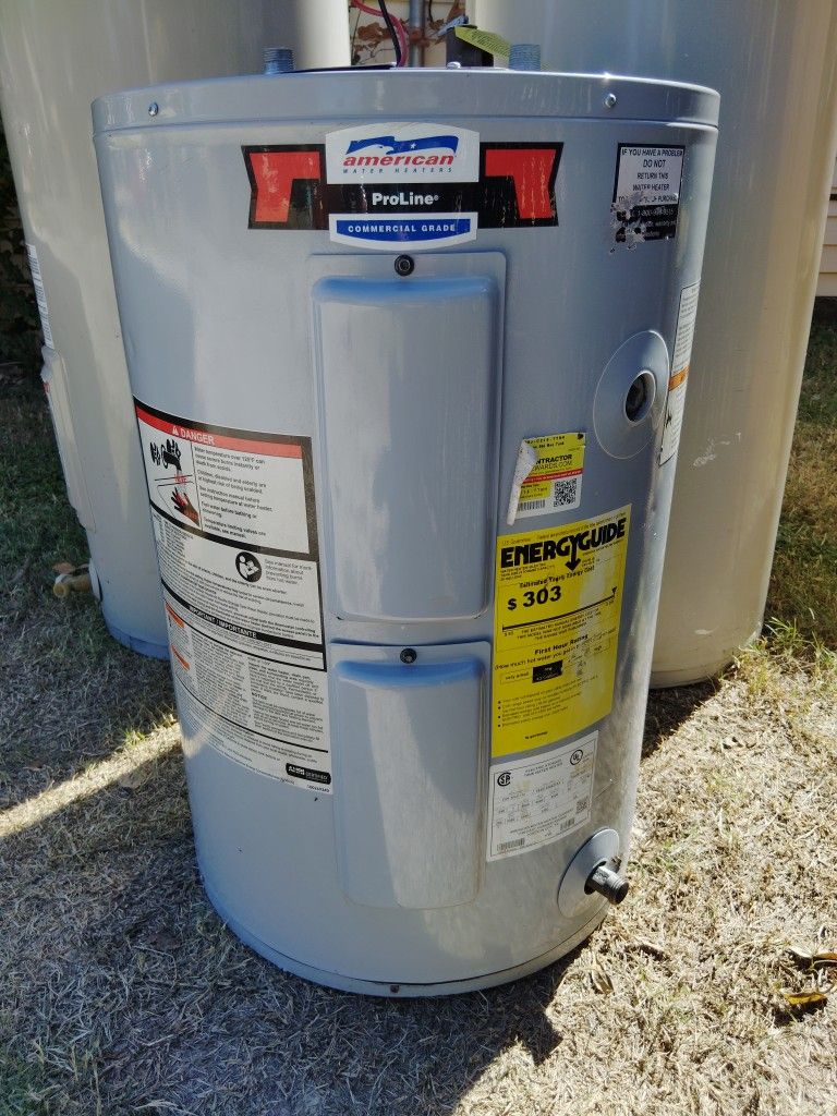 30 Gallon "Low Boy" Short Electric Water Heater. Refurbished. 3 Yr Warranty.
