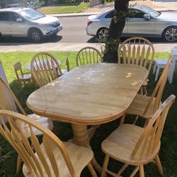 Extendable Kitchen Table And 6 Chairs