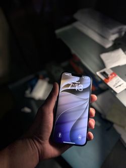 BRAND NEW Apple iPhone 14 Plus 128GB