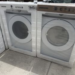 Brand New Never Opened Samsung Washer/Dryer Set