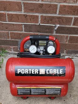 PORTER AIR COMPRESSOR 4GAL. 135PSI