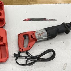 Milwaukee 6519-30 Corded Electric Sawzall Reciprocating Saw 1-1/8”