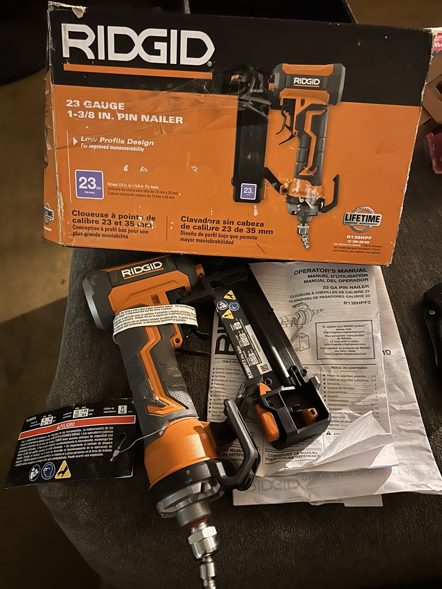 New RIDGID Pneumatic 23-Gauge 1-3/8” Headless Pin Nailer