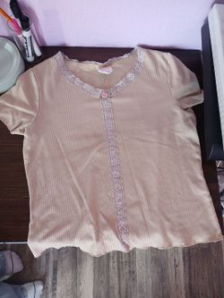 Lace Trim Short Sleeve Top