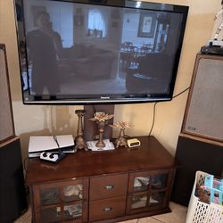 Tv + TV Stand