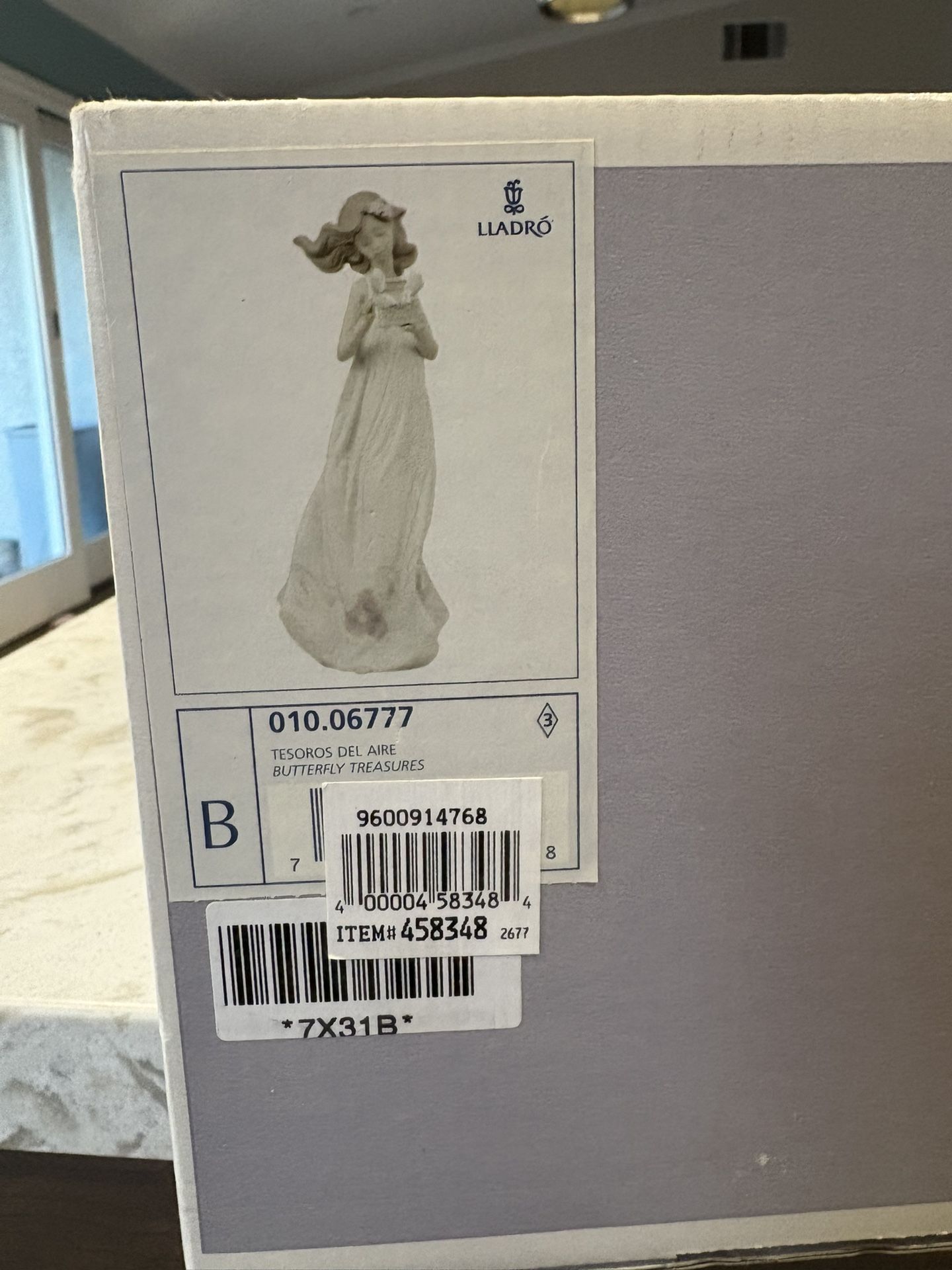 Lladro Butterfly Treasures Figurine