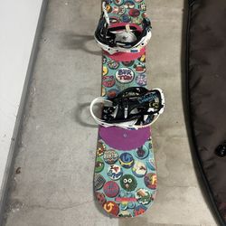 Burton 130 Chicklet Snowboard with Burton Smalls Bindings 