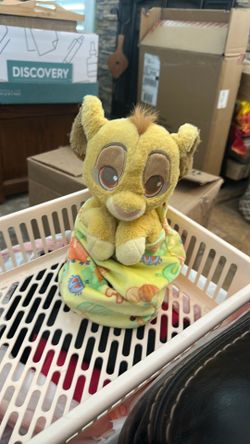 Baby simba in blanket