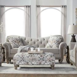 💥SPECIAL SALES 💥  Loveseat& Sofa 🛋️ - Coming In Box 📦-  Free Delivery 🚚 To Reasonable Distance 