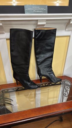 Size 8.5 M (39) Tall Black Leather Boots