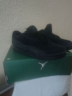 Jordon Flight Court Sneakers