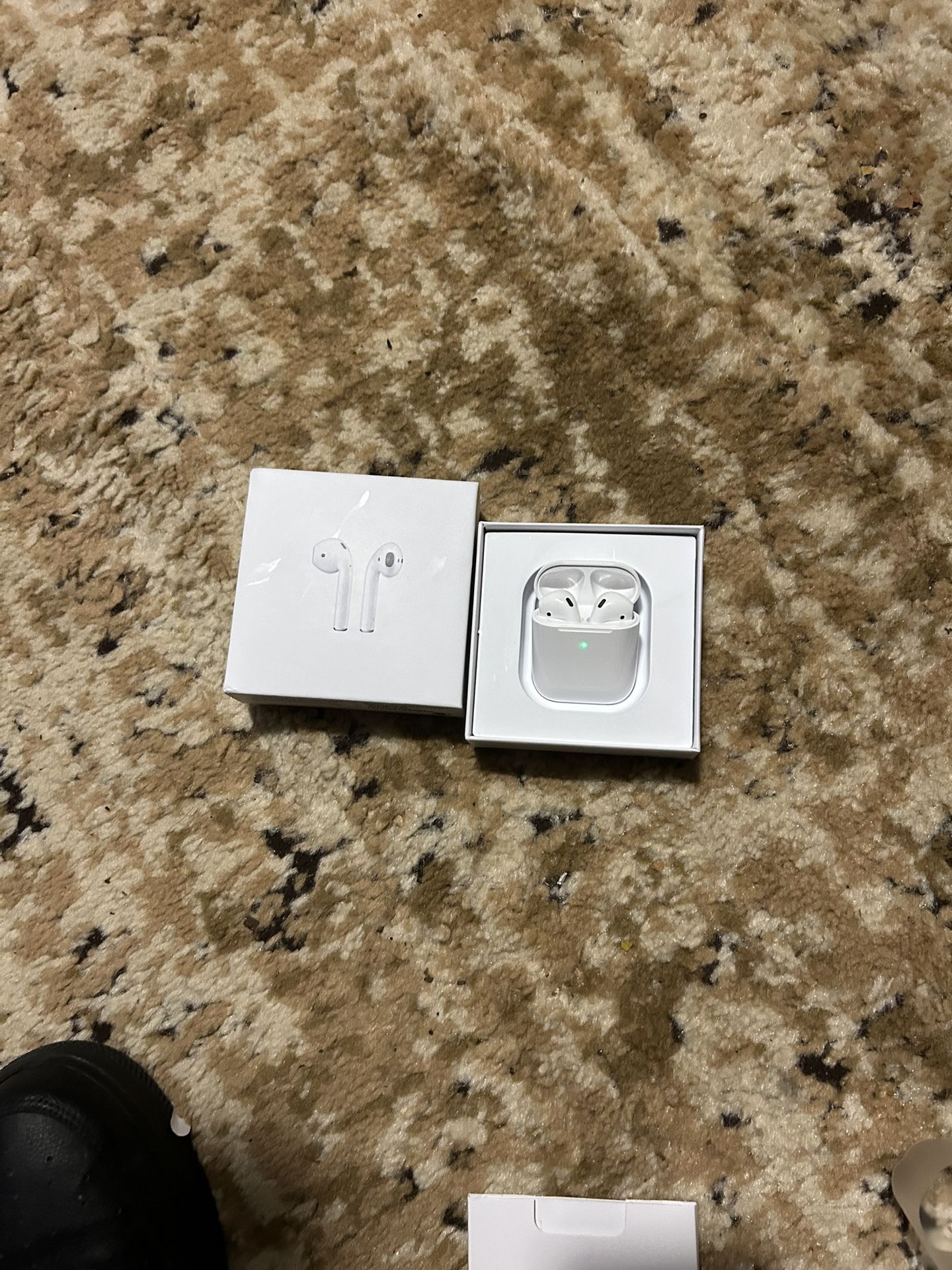 Airpods Second gen