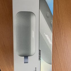 Bose SoundLink Flex Portable Speaker (2nd Gen) Alpine Sage