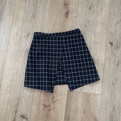 Women Checkered skirts 26” Inches 