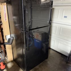Ge Refrigerator 