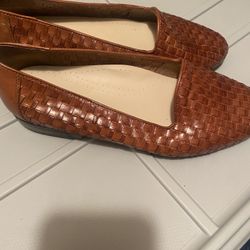 Womens Slip On 9.5