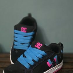 Kids DC shoes