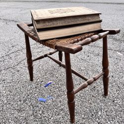 Oakwood turned wood and wicker stool 20th century