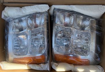 2002 Cadillac Escalade Factory Style Headlights
