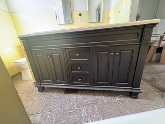 Bathroom Dual Vanity & Marble Top