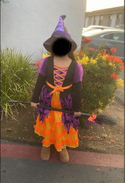 Witch costume