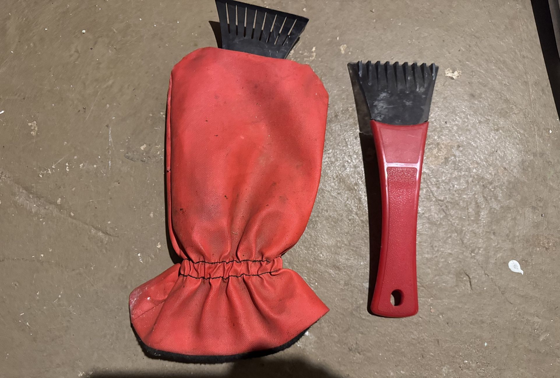 ICE SCRAPER. ($2.00 each)