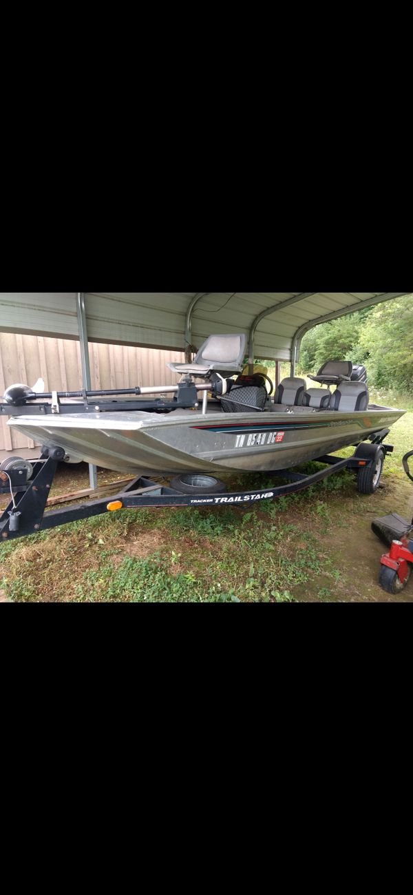 1995 basstracker pro with tracker trailer