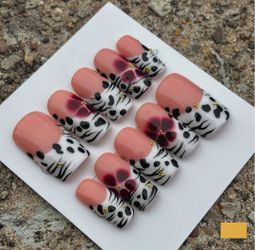 Handmade custom press on nails