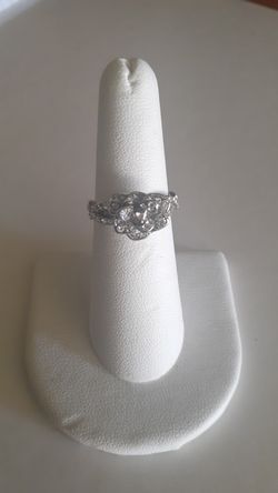 Silver Rose Clustered Ring Size 6