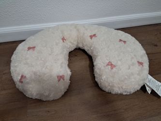 Nursing pillow