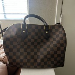 Brand New And Original LV Brown Checkered Hand Bag 