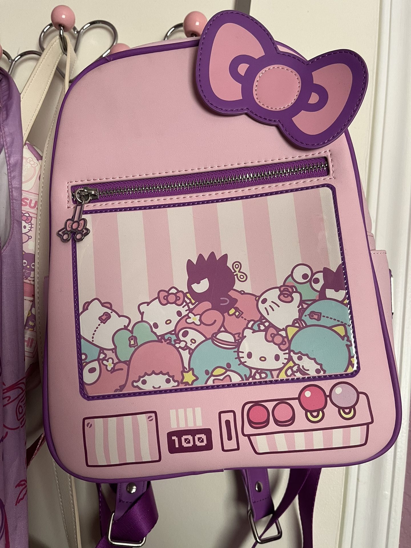 New Loungefly Sanrio Hello Kitty Friends Claw Machine Mini Backpack