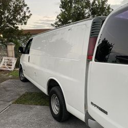 2000 Chevrolet Express