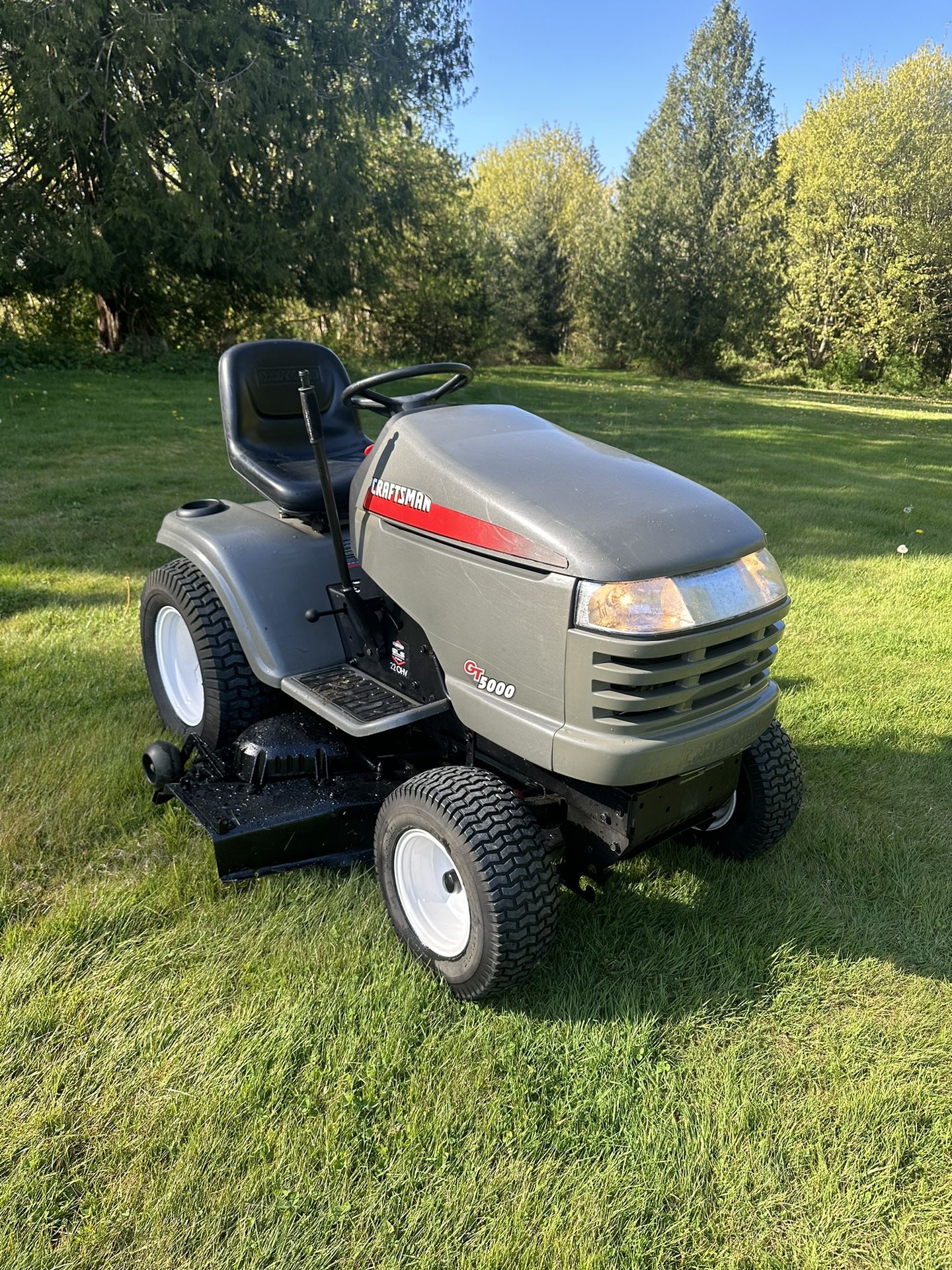 Craftsman Riding Lawn Mower