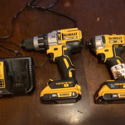 Dewalt  Xr  Battery  3  En  Charger 