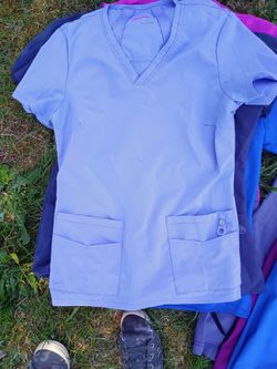 Nursing scrubs tops some small some medium