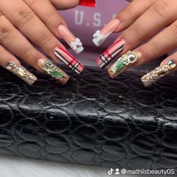 Acrylics Nails