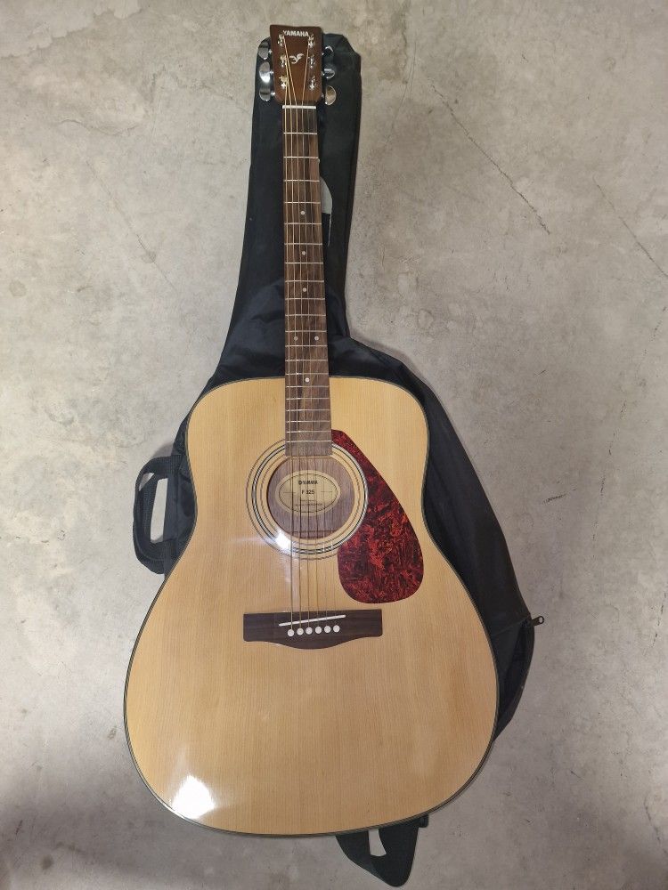 Yamaha F325 Guitar NEW!!!